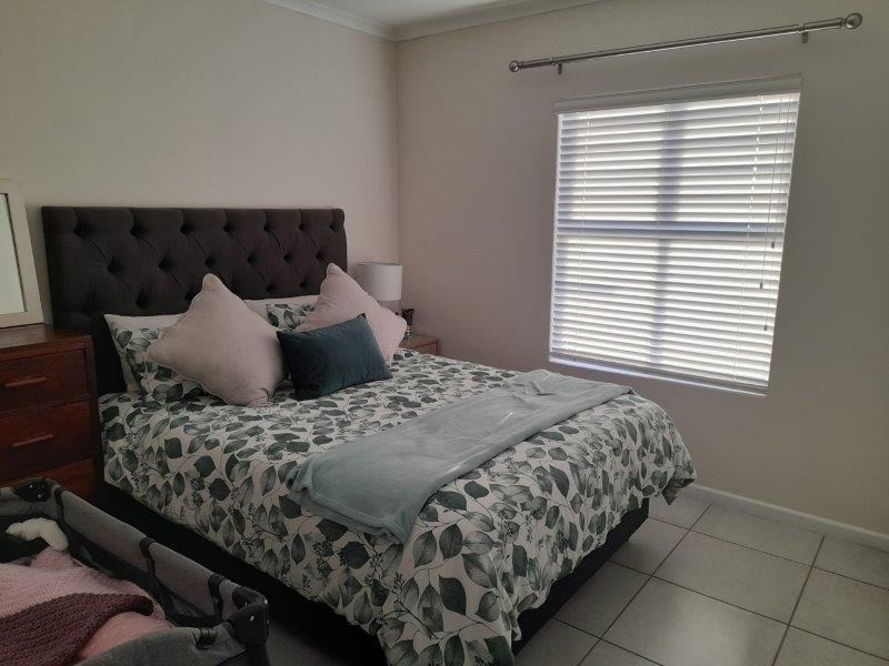 2 Bedroom Property for Sale in Vredenburg Western Cape